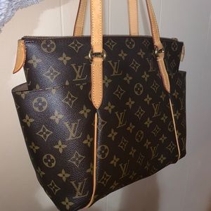 Louis Vuitton Totally PM